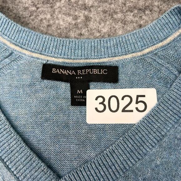 Banana Republic Sweater Men's Size Medium Blue Cotton Lightweight V-Neck Knit - Picture 6 of 8